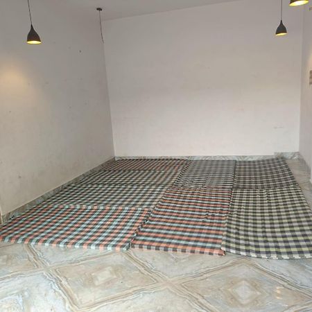 Shri Annapurna Dormitory Vandrehjem Rāmnagar Eksteriør billede