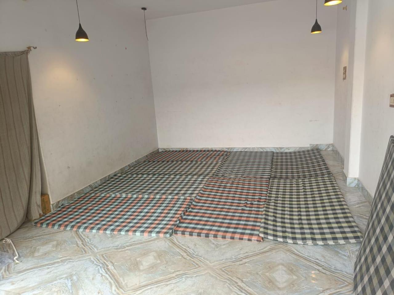 Shri Annapurna Dormitory Vandrehjem Rāmnagar Eksteriør billede